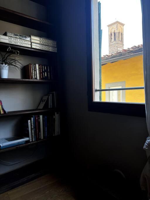 Over The Roofs Of Florence - Tornabuoni - Duomo - Repubblica ภายนอก รูปภาพ